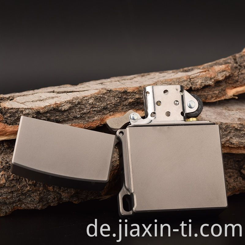 titanium lighter 1